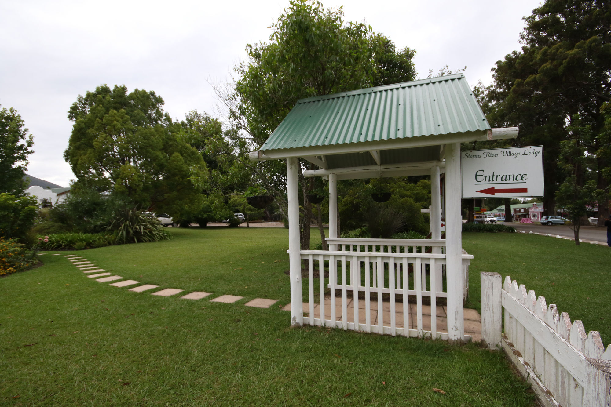 The Village Lodge Stormsrivier Εξωτερικό φωτογραφία