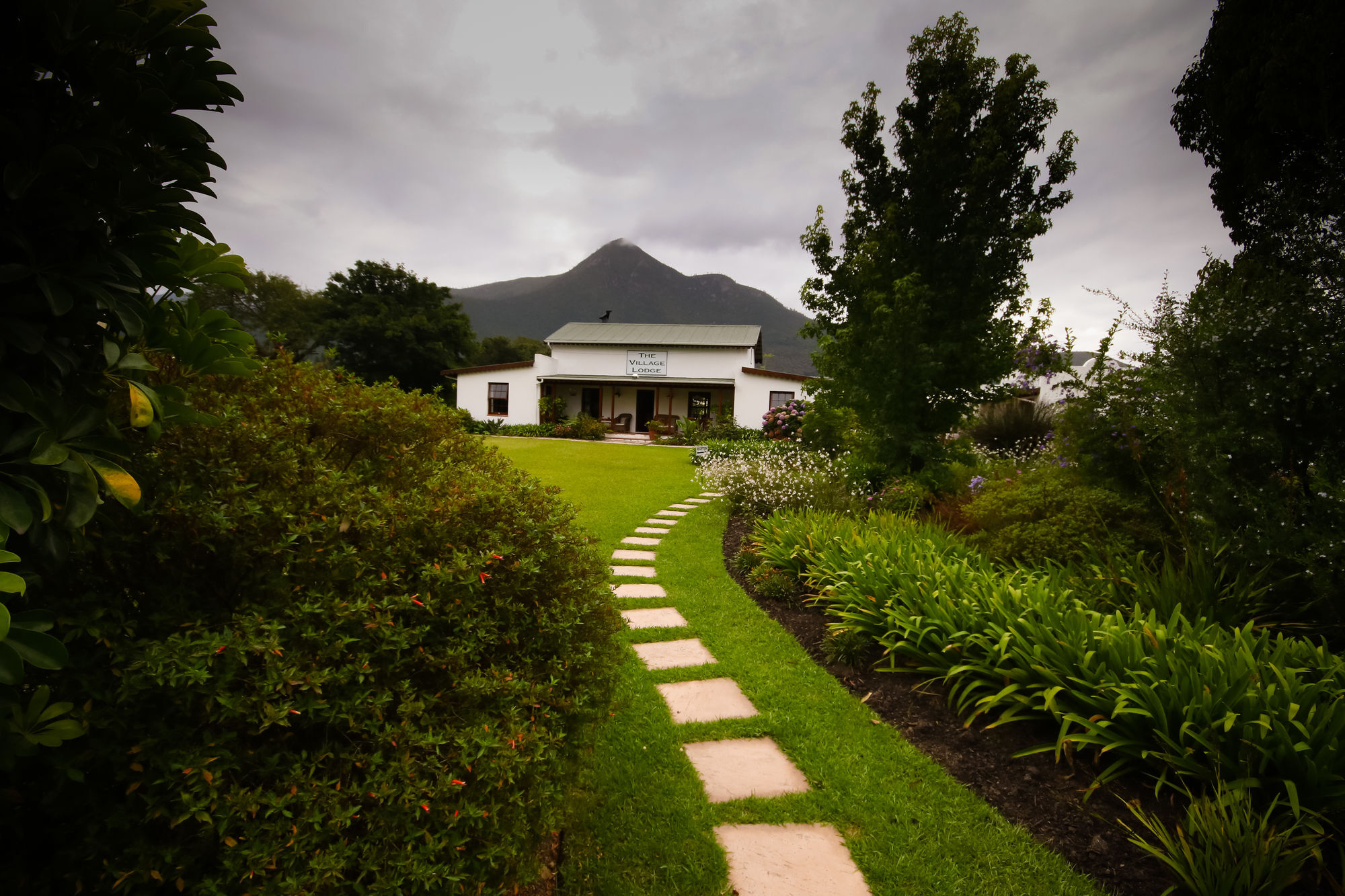The Village Lodge Stormsrivier Εξωτερικό φωτογραφία