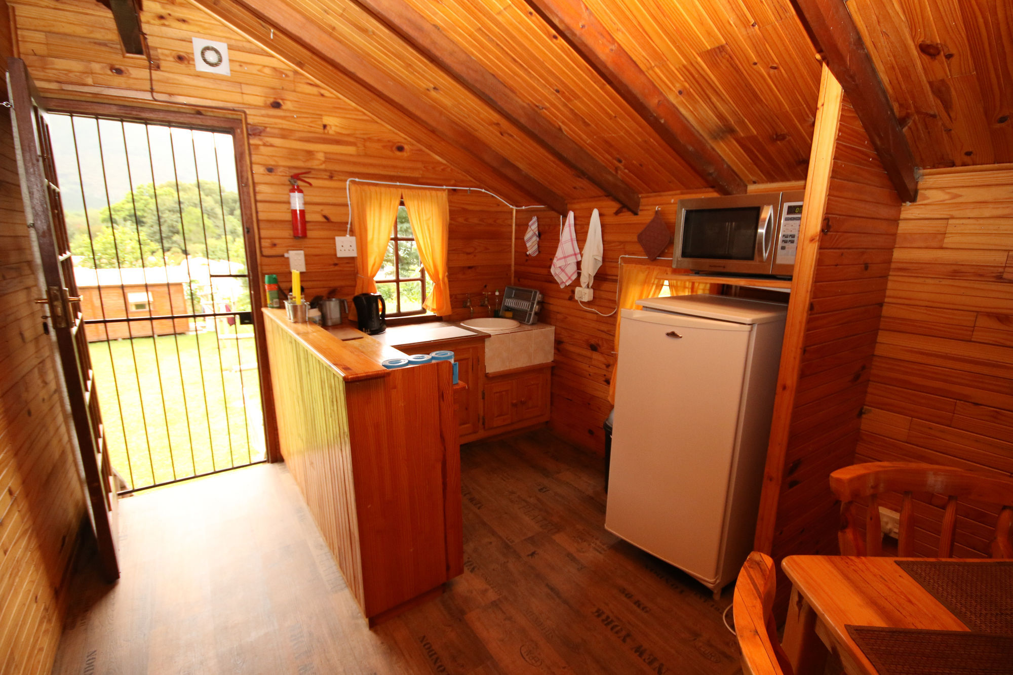 The Village Lodge Stormsrivier Εξωτερικό φωτογραφία